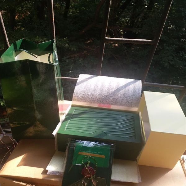 2020 sell watch box mens for rolex watch box original inner outer womans watches boxes men wristwatch green box booklet card226f, Black;blue
2020 sell watch box mens for rolex watch box original inner outer womans watches boxes men wristwatch green box booklet card226f, Black;blue