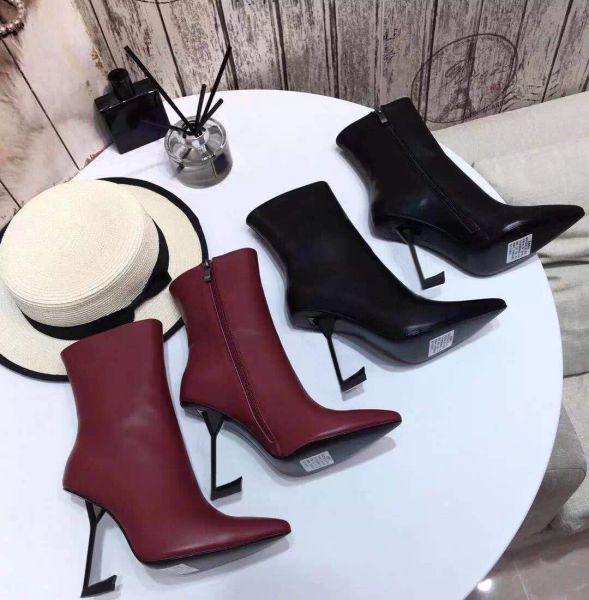 autumn winter shoes zipper heeled heel boots fashion 100% leather black woman boot pointed metal women designer shoes lady thick high heels
autumn winter shoes zipper heeled heel boots fashion 100% leather black woman boot pointed metal women designer shoes lady thick high heels