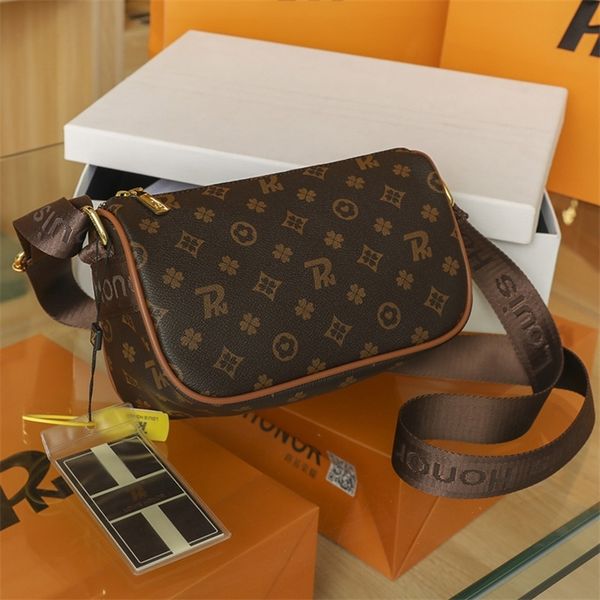 luxury designer messenger bag handbag autumn and winter old flower soft leather commuting style large capacity
luxury designer messenger bag handbag autumn and winter old flower soft leather commuting style large capacity