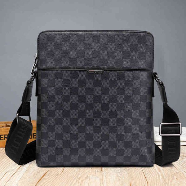 handbags bags men's single shoulder 2022 trendy vertical korean business leisure men's cowhide messenger bag backpack, Black;red
handbags bags men's single shoulder 2022 trendy vertical korean business leisure men's cowhide messenger bag backpack, Black;red