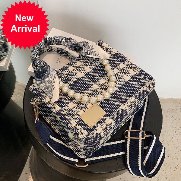 tide brand wholesale large capacity women's versatile 2022 new net messenger portable tote fashion trend shoulder crossbody bags
tide brand wholesale large capacity women's versatile 2022 new net messenger portable tote fashion trend shoulder crossbody bags
