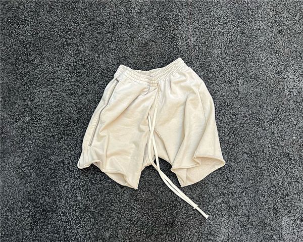 apricot shorts women men's plus size shorts embroidered vintage label inside tag
apricot shorts women men's plus size shorts embroidered vintage label inside tag