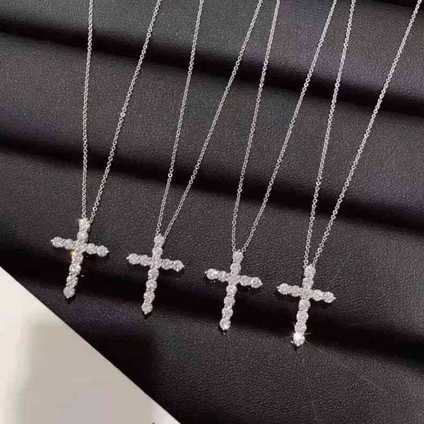 msrq t family cross necklace 925 sterling silver diamond inlaid cross necklace 18k gold plated full diamond cross pendant clavicle chain, Black
msrq t family cross necklace 925 sterling silver diamond inlaid cross necklace 18k gold plated full diamond cross pendant clavicle chain, Black