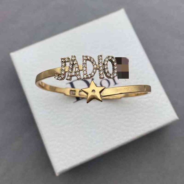 2022 factory wholesale new dijia new style brass full diamond star opening bracelet female 87k0, Black
2022 factory wholesale new dijia new style brass full diamond star opening bracelet female 87k0, Black