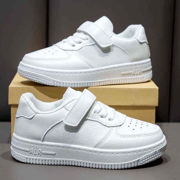 2022 new children's sneakers kids casual shoes boys tennis running classic white leather sports flats girls trainers y220510, Black;red
2022 new children's sneakers kids casual shoes boys tennis running classic white leather sports flats girls trainers y220510, Black;red