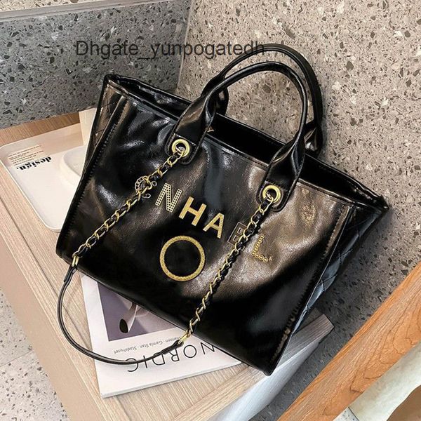 luxury women's fashion handbags evening bags ch designer metal letter badge tote bag small mini body leather beach handbag large female
luxury women's fashion handbags evening bags ch designer metal letter badge tote bag small mini body leather beach handbag large female