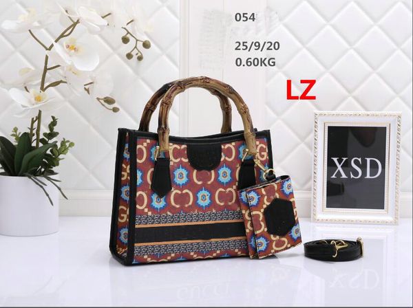 luxury designers women shoulder bag fashion cosmetic toiletry handbags chain handbag purses crossbody bags wallet purse wallets bags 054#60
luxury designers women shoulder bag fashion cosmetic toiletry handbags chain handbag purses crossbody bags wallet purse wallets bags 054#60