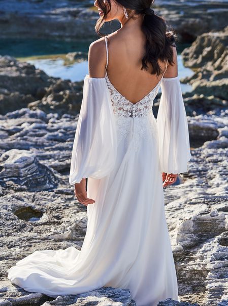 open back sleeveless sweep train a-line chiffon spaghetti straps simple boho v-neck lace wedding dress bridal gown, White
open back sleeveless sweep train a-line chiffon spaghetti straps simple boho v-neck lace wedding dress bridal gown, White