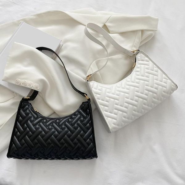 evening bags women's bag fashion women pu leather woven shoulder underarm casual ladies pure color small tote handbags
evening bags women's bag fashion women pu leather woven shoulder underarm casual ladies pure color small tote handbags