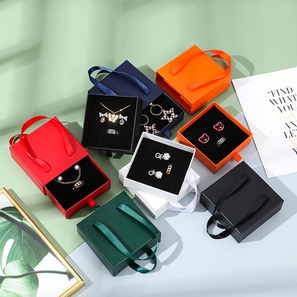 high-grade drawer jewelry box jewelry jewelrys packaging storage boxs stud necklace ring bracelet pendant packagings multicolor, Black;white
high-grade drawer jewelry box jewelry jewelrys packaging storage boxs stud necklace ring bracelet pendant packagings multicolor, Black;white