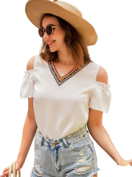 contrast geo tape cold shoulder blouse 35xj#, White
contrast geo tape cold shoulder blouse 35xj#, White