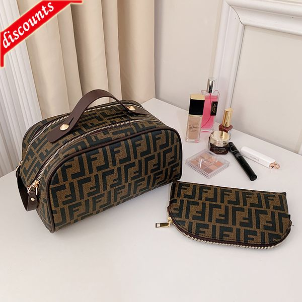 factory online export designer brand bag handbag new large capacity portable simple waterproof washing trip care product storage
factory online export designer brand bag handbag new large capacity portable simple waterproof washing trip care product storage