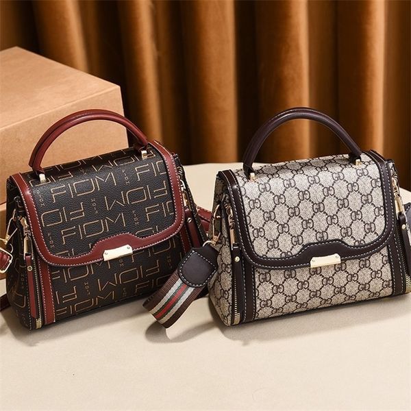30% off messenger women's live broadcast new fashion ins versatile one shoulder portable small square bag
30% off messenger women's live broadcast new fashion ins versatile one shoulder portable small square bag