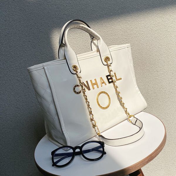 classic designer luxury handbags women's beach bags brand ch metal badge tote bag small mini evening handbag female capacity large leat, Black;red
classic designer luxury handbags women's beach bags brand ch metal badge tote bag small mini evening handbag female capacity large leat, Black;red