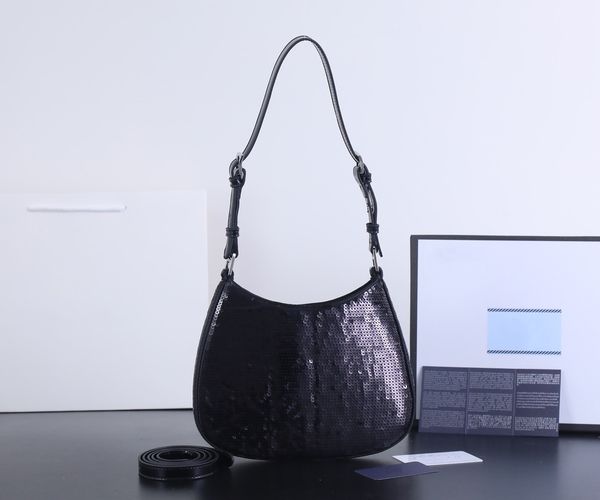 bead piece decoration handbag shoulder bag good-looking genuine leather simple versatile style, Black;red
bead piece decoration handbag shoulder bag good-looking genuine leather simple versatile style, Black;red