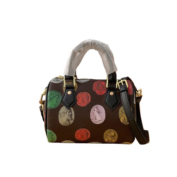 crossbody bags wholesale and retail classic retro versatile graffiti styles soft delicate practical and elegant design adjustable shoulder s
crossbody bags wholesale and retail classic retro versatile graffiti styles soft delicate practical and elegant design adjustable shoulder s