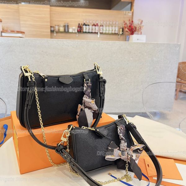 2 shoulder straps multi-pochette bag with scarf gift embossed monograms purse wallet easy pouch on strap letter flower compact shoulder bags
2 shoulder straps multi-pochette bag with scarf gift embossed monograms purse wallet easy pouch on strap letter flower compact shoulder bags