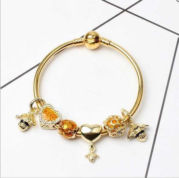 kol fashion gold plated bee dangle charms bangle honeycomb european charm beads bracelet fits pandora charm bracelets necklace k4259, Golden;silver
kol fashion gold plated bee dangle charms bangle honeycomb european charm beads bracelet fits pandora charm bracelets necklace k4259, Golden;silver