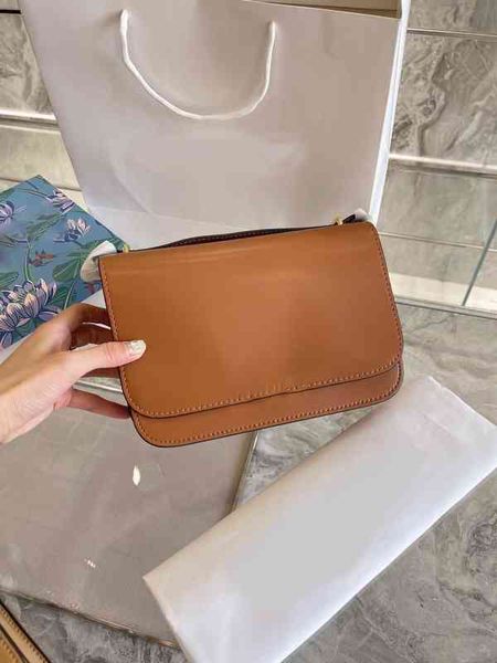 evening bag bags tote women fashion handbag shoulder genuine leather brand designer crossbody messenger female purses 1225
evening bag bags tote women fashion handbag shoulder genuine leather brand designer crossbody messenger female purses 1225