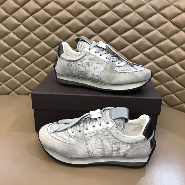 2022ss men's shoes luxury designer brand calfskin sneakers with straps design with box dust bag are size38-46, Black
2022ss men's shoes luxury designer brand calfskin sneakers with straps design with box dust bag are size38-46, Black