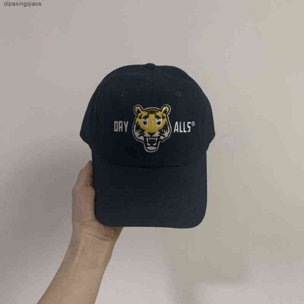 designer ball caps lose money burst humanmade new tiger head duck tongue hat spring new versatile baseball cap women's tide brand sun v, Blue;gray
designer ball caps lose money burst humanmade new tiger head duck tongue hat spring new versatile baseball cap women's tide brand sun v, Blue;gray