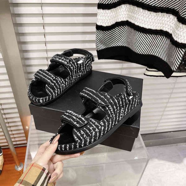 sandals women shoes summer sandals flat platform striped designer beach hook loop open-toe leisure size35-41, Black
sandals women shoes summer sandals flat platform striped designer beach hook loop open-toe leisure size35-41, Black