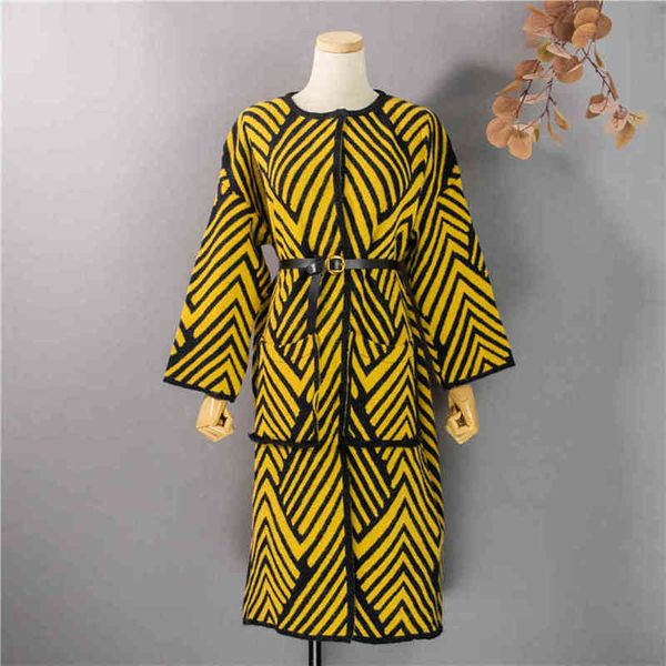 sheep winter geometric cardigan long winter sweater coat women casual knitted long cardigan knit sweater pocket knitted jacket 210412, White;black
sheep winter geometric cardigan long winter sweater coat women casual knitted long cardigan knit sweater pocket knitted jacket 210412, White;black