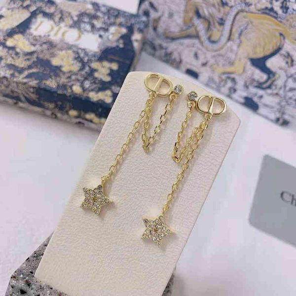 2022 factory wholesale new tassel female dijia net red star pearl high version earrings, Golden
2022 factory wholesale new tassel female dijia net red star pearl high version earrings, Golden