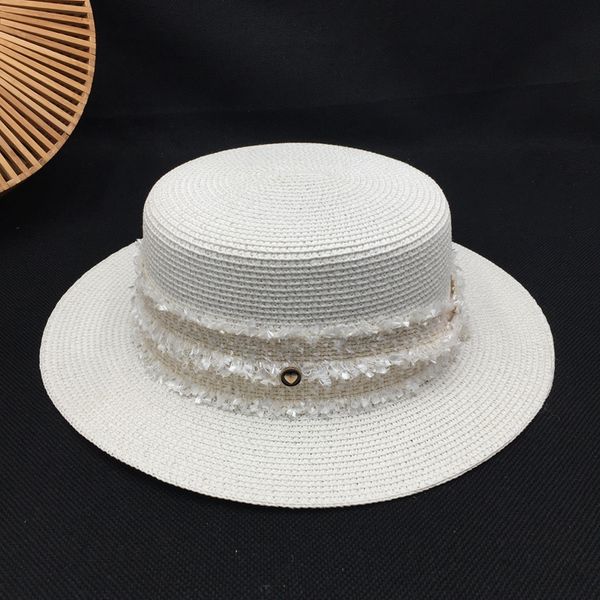 19 spring and summer white web celebrity with hepburn heifer style flat hat straw hat french retro shade holiday korean version, Blue;gray
19 spring and summer white web celebrity with hepburn heifer style flat hat straw hat french retro shade holiday korean version, Blue;gray
