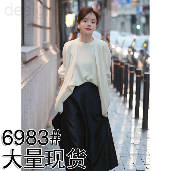 women's sweaters designer 6983# strong strength, elegant goods and confidence, four air knit design, two piece white set bmao, White;black
women's sweaters designer 6983# strong strength, elegant goods and confidence, four air knit design, two piece white set bmao, White;black