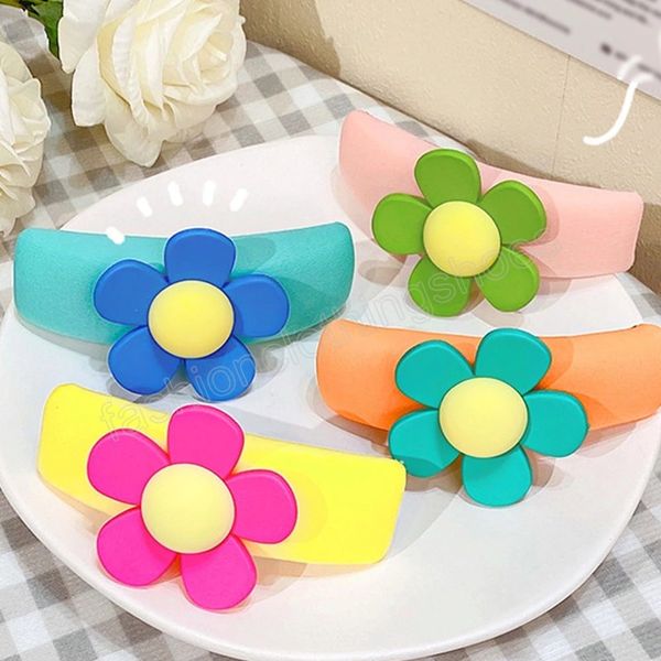 sweet flower candy hair clips alloy girl hairpin summer cartoon hairclips bb clip fashion children color hair accessories, Slivery;white
sweet flower candy hair clips alloy girl hairpin summer cartoon hairclips bb clip fashion children color hair accessories, Slivery;white