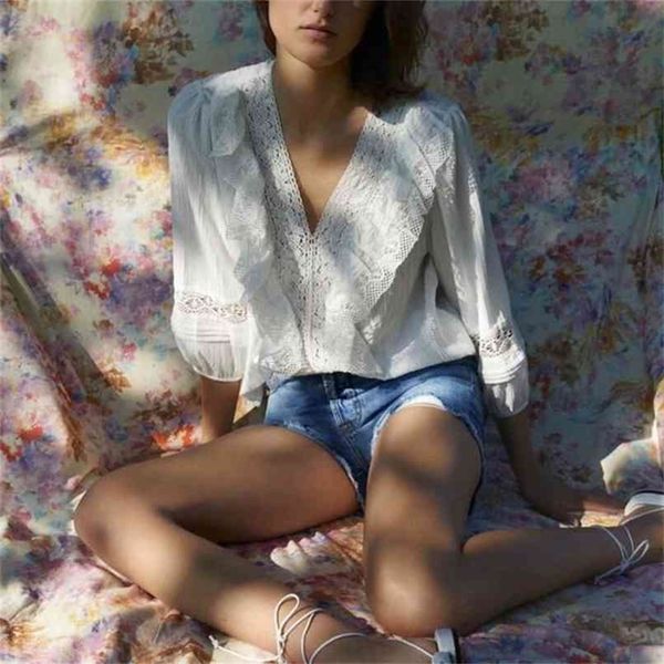 ruffled lace women blouse v-neck long sleeve openwork summer shirt feminine elegant loose office wear 210524, White
ruffled lace women blouse v-neck long sleeve openwork summer shirt feminine elegant loose office wear 210524, White