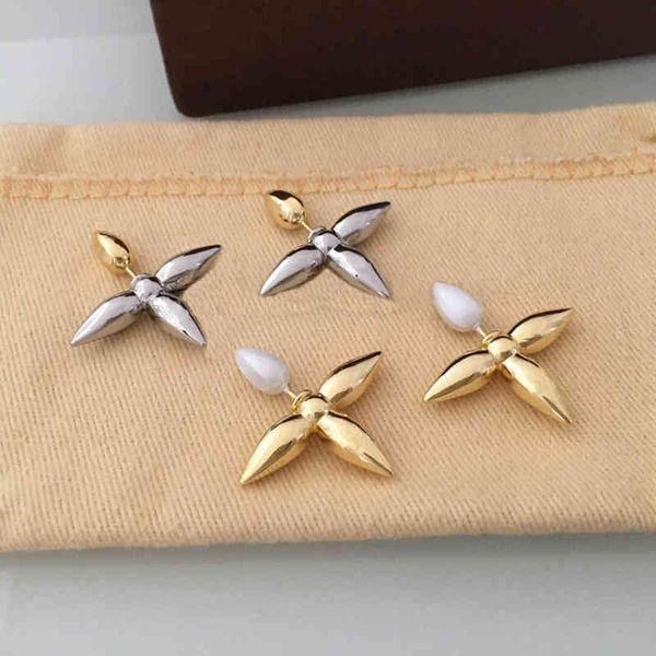 1:1 luxury girls ear stud decoration good quality women earings fashion jewelry 2021 gold and silver color earring accessories, Golden;silver
1:1 luxury girls ear stud decoration good quality women earings fashion jewelry 2021 gold and silver color earring accessories, Golden;silver