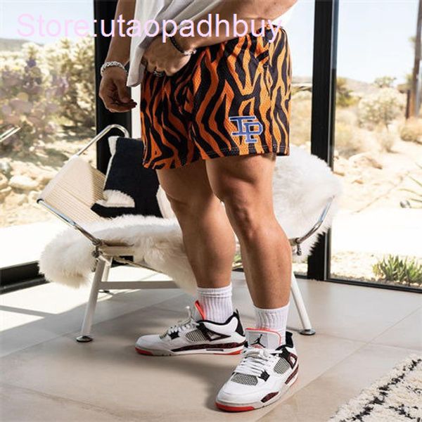 2022 inaka power brand sports basketball running fitness four-point shorts quick-drying breathable trendy men and women, White;black
2022 inaka power brand sports basketball running fitness four-point shorts quick-drying breathable trendy men and women, White;black