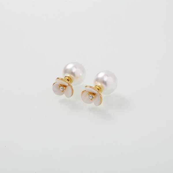 light and luxurious flowers & shell small fresh earrings fashion trend sweet ins wind double-sided earrings, Golden
light and luxurious flowers & shell small fresh earrings fashion trend sweet ins wind double-sided earrings, Golden