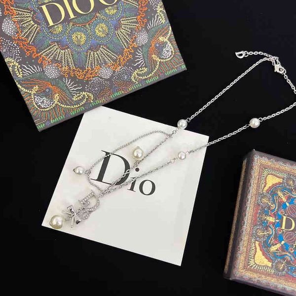 2022 women's fashion all-match high-quality new personality necklace brand wholesale home di bow tassel pearl simple sweet trend earrin, Silver
2022 women's fashion all-match high-quality new personality necklace brand wholesale home di bow tassel pearl simple sweet trend earrin, Silver