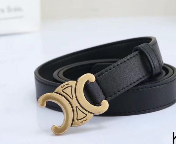 2022 luxury designer belt gold buckle fashion genuine leather women belts for men letter double big gold classical, Black;brown
2022 luxury designer belt gold buckle fashion genuine leather women belts for men letter double big gold classical, Black;brown