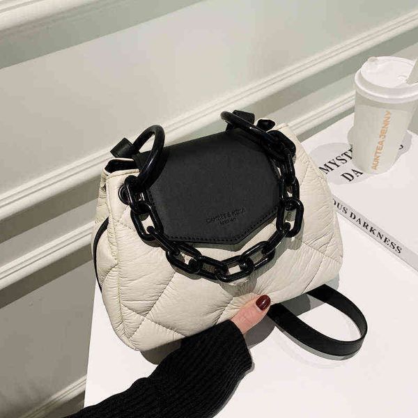 tote bag 2022 hit winter pu leather padded quilted women's designer handbag luxury brand chain shoulder crossbody bags g220509
tote bag 2022 hit winter pu leather padded quilted women's designer handbag luxury brand chain shoulder crossbody bags g220509