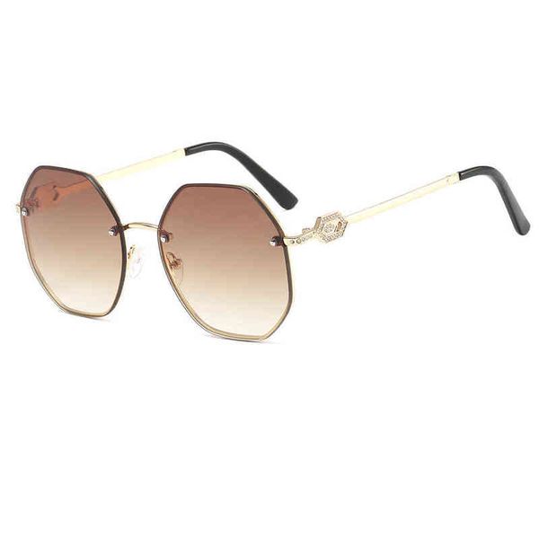 new polygonal korean sunglasses women's street leg diamond trend 2540 brand designer luxury fashion sun glasses, White;black
new polygonal korean sunglasses women's street leg diamond trend 2540 brand designer luxury fashion sun glasses, White;black