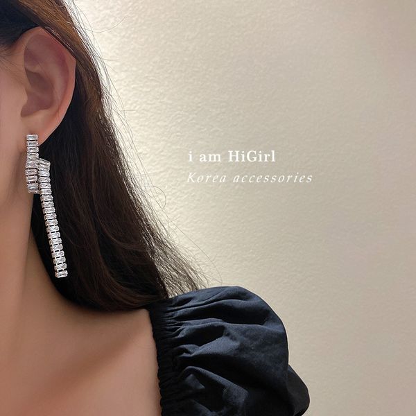 925 silver needle korean dongdaemun geometric zircon tassel earrings graceful online influencer fashion earrings personalized eardrop women, Golden
925 silver needle korean dongdaemun geometric zircon tassel earrings graceful online influencer fashion earrings personalized eardrop women, Golden