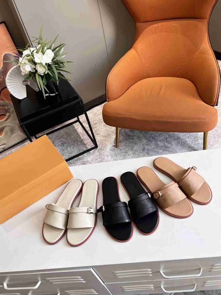elling famous brand women's genuine leather beach slippers designer classic luxury embossed flat sandals paris girl new summer flat sho, Black
elling famous brand women's genuine leather beach slippers designer classic luxury embossed flat sandals paris girl new summer flat sho, Black