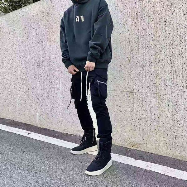 new fashion trend luxury brand sweater designer wholesale wav reflective letters glow hoodie us loose coat, Black
new fashion trend luxury brand sweater designer wholesale wav reflective letters glow hoodie us loose coat, Black