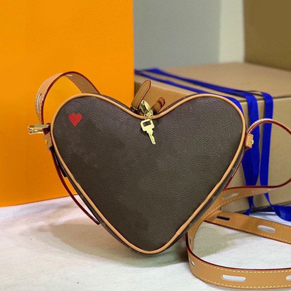 heart shaped bag crossbody bags women handbag shoulder handbags fashion old flower purse brown letter pattern zipper pocket plaid wallet
heart shaped bag crossbody bags women handbag shoulder handbags fashion old flower purse brown letter pattern zipper pocket plaid wallet