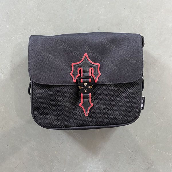 trapstar bag red edge letter big t shoulder bags men and women couple messenger bag fashion trapstars 1 to 1 high quality
trapstar bag red edge letter big t shoulder bags men and women couple messenger bag fashion trapstars 1 to 1 high quality