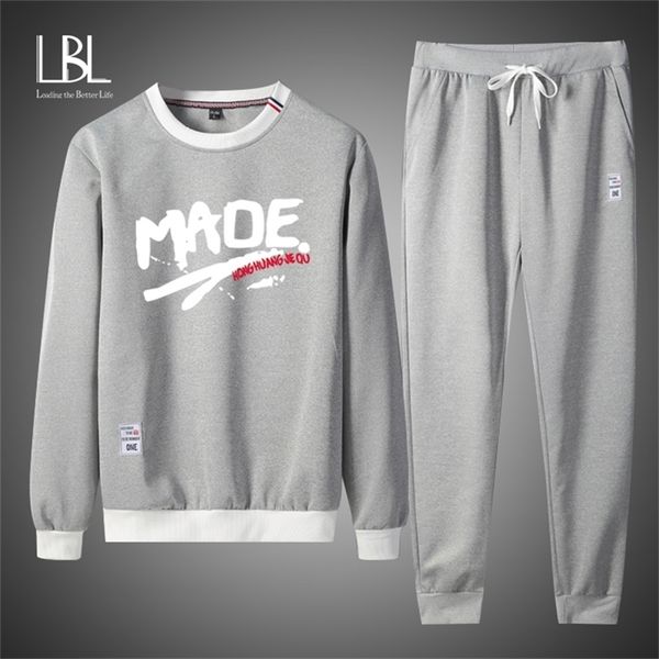 tracksuits mens sport set suit polyester sweatshirt 2020 spring hoodies joggers pants casual men track sportswear fitness suit lj201126, Gray
tracksuits mens sport set suit polyester sweatshirt 2020 spring hoodies joggers pants casual men track sportswear fitness suit lj201126, Gray
