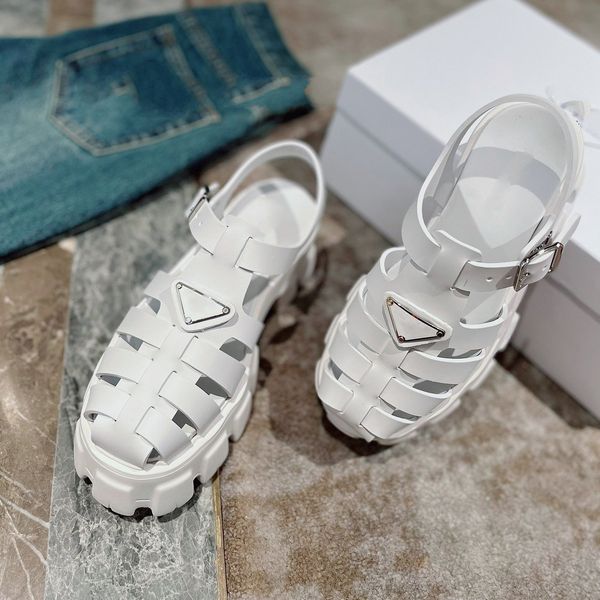 2022 latest designer foam rubber sandals sandals for woman monolith soles black white hollow shoes comfortable cute mary jane granny size 35
2022 latest designer foam rubber sandals sandals for woman monolith soles black white hollow shoes comfortable cute mary jane granny size 35
