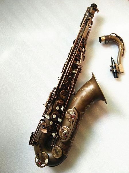 brand new musical instruments tenor b-flat bb tune saxophone brass tube vintage copper surface sax customizable sax logo
brand new musical instruments tenor b-flat bb tune saxophone brass tube vintage copper surface sax customizable sax logo