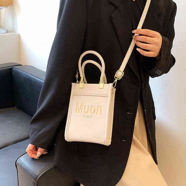 factory outlet deals beibei shangpin 2022 new style fashion letter street clapping piano score portable one shoulder diagonal cross trend wo
factory outlet deals beibei shangpin 2022 new style fashion letter street clapping piano score portable one shoulder diagonal cross trend wo
