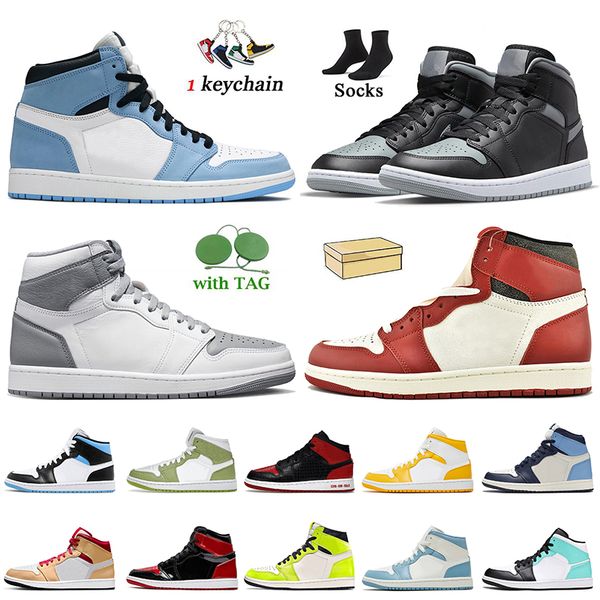 2022 fashion women mens jumpman 1 1s basketball shoes with box size 13 sneakers og shadow university blue chicago reimagined visionaire bred, White;red
2022 fashion women mens jumpman 1 1s basketball shoes with box size 13 sneakers og shadow university blue chicago reimagined visionaire bred, White;red