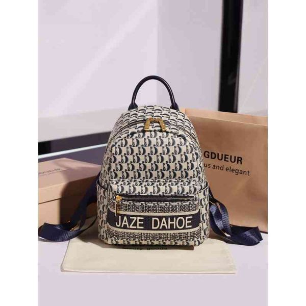 purses high sense bag new lightweight fashion women's summer versatile leisure travel backpack schoolbag
purses high sense bag new lightweight fashion women's summer versatile leisure travel backpack schoolbag